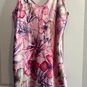 This California Dynasty Night Gown with Matching Robe